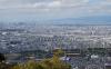 大阪平野を眺める飯盛山山頂