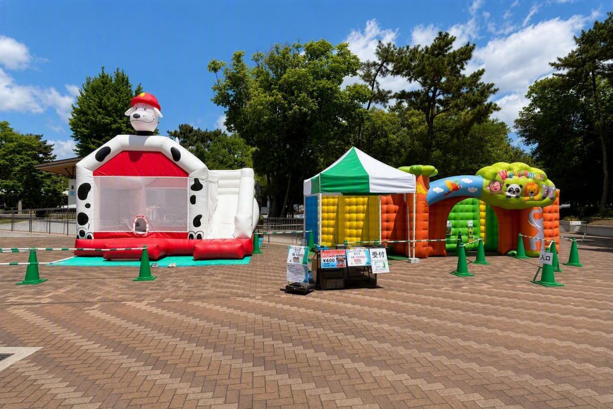 ふわふわ遊具