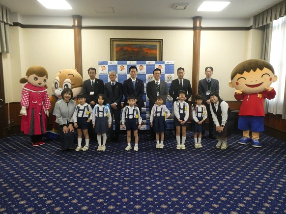 寄贈式典の撮影