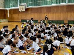 富田林市立喜志小学校の写真2