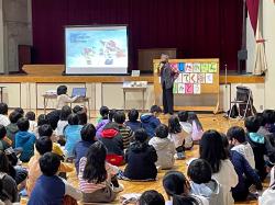 富田林市立高辺台小学校の写真2