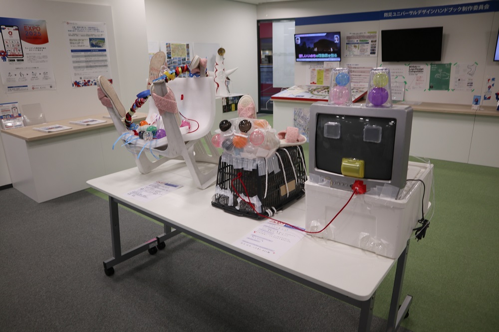 ごみアートの写真1