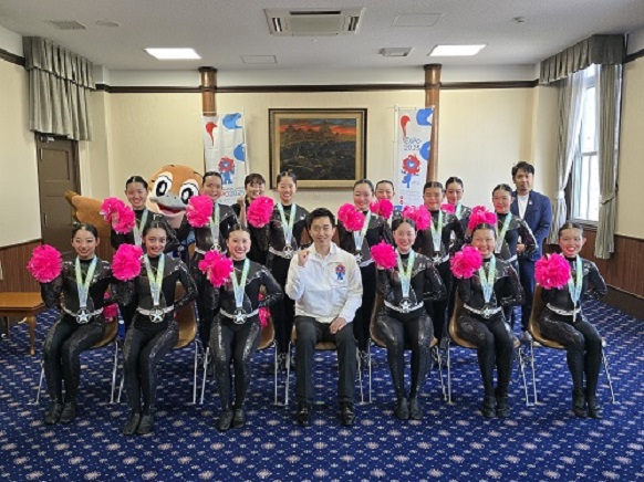 選手(関係者含む)と知事