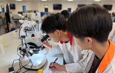 講義中の様子02