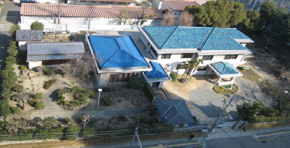 公館の全景の写真です。