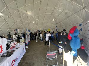 HANAZONO EXPOのドーム内部の様子