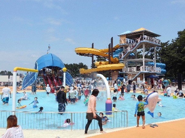 浜寺公園プール