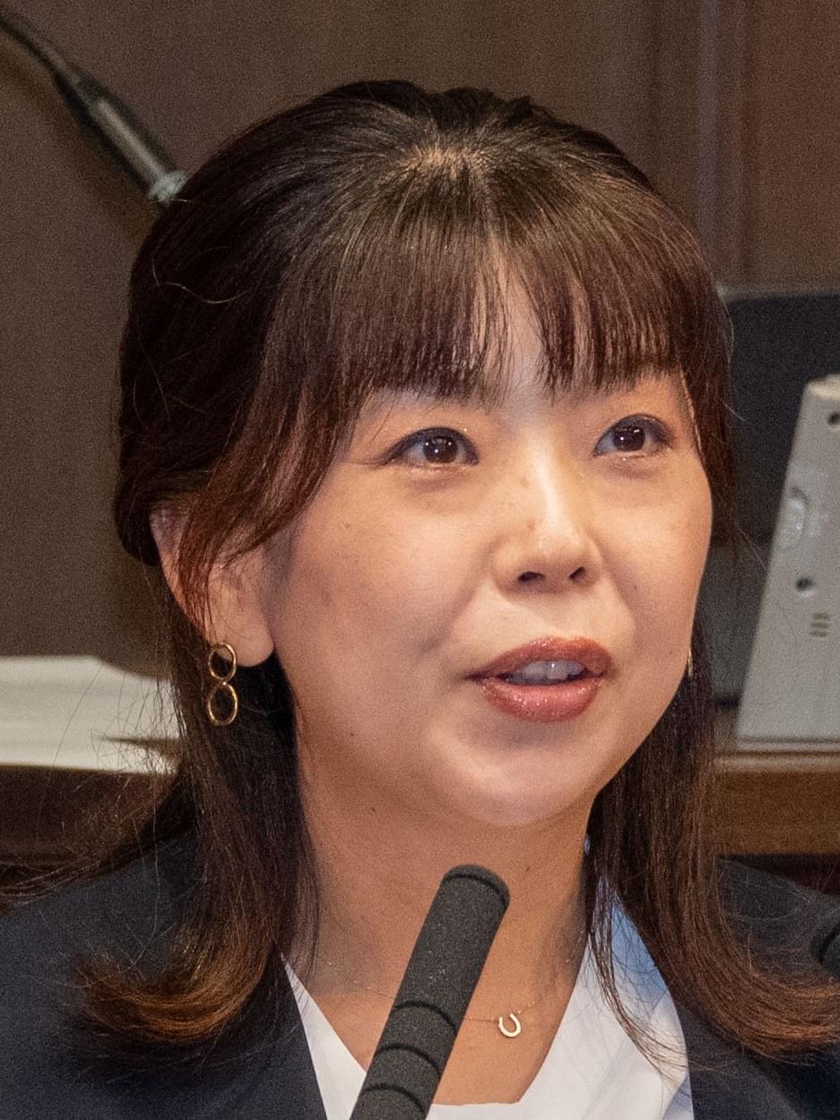 浦本 ともえ議員の写真