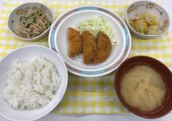 ミンチカツ定食の画像