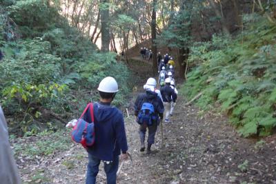 活動地へ移動している様子