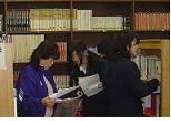 図書室づくりの様子