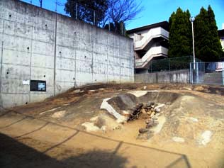 小金平古墳（甲田西児童遊園）