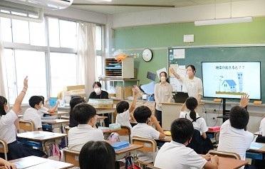 関西大学防災出前授業の様子2