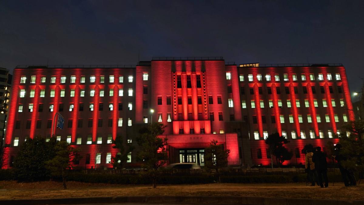 大阪府庁ライトアップ