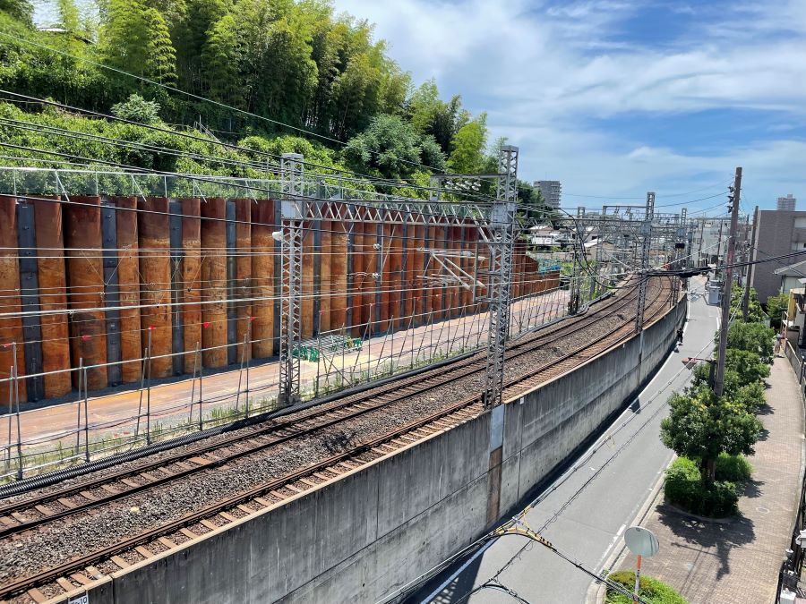 現場内全景（大阪方を望む、）