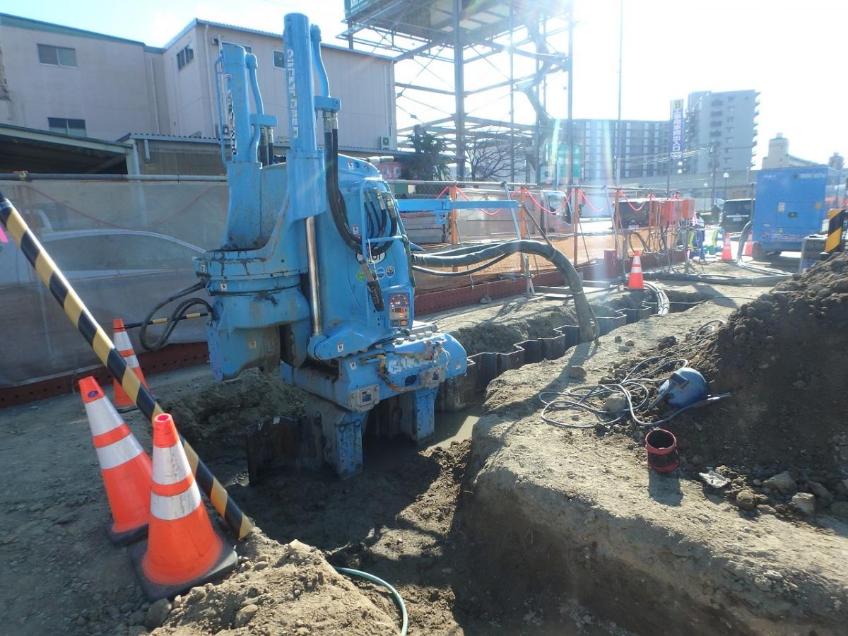 支柱建設工事【西岩田工区その3】02