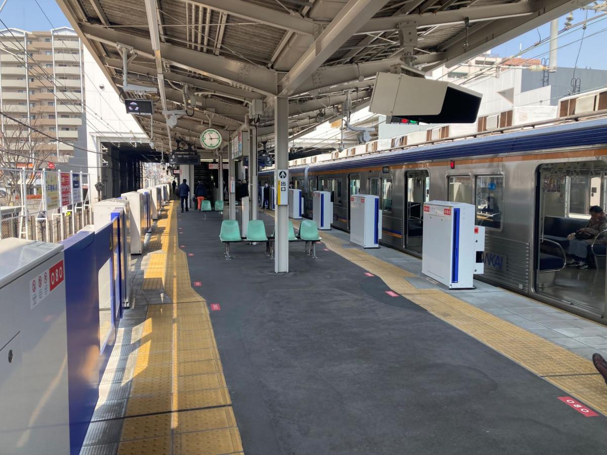 南海中百舌鳥駅