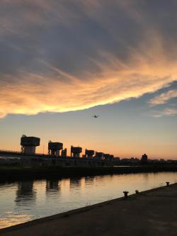 優秀賞　夕焼け映る淀川