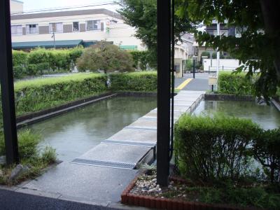 雨水貯留時の貯留池の様子