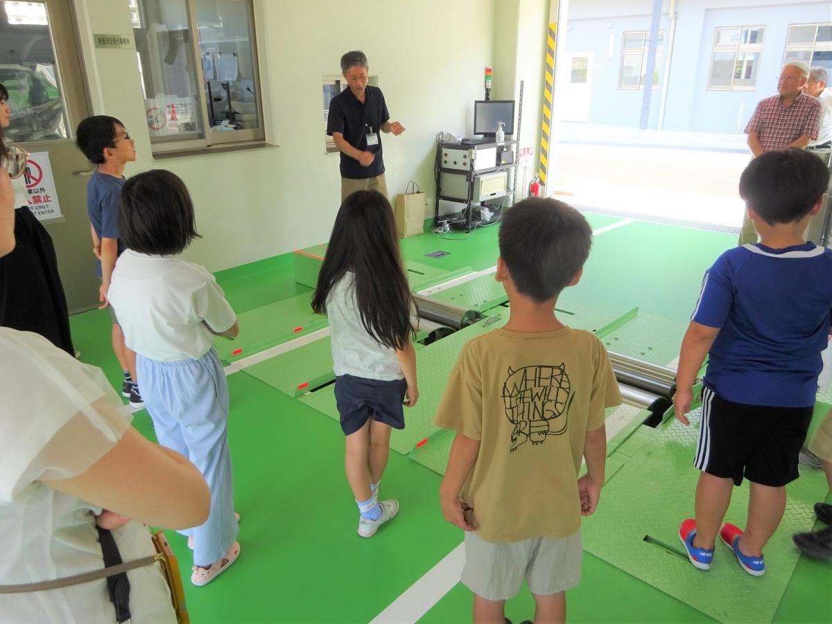 タクシーメーター装置検査場