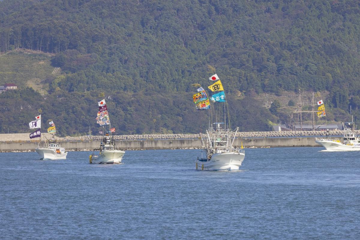 漁船パレードの様子（宮城県）