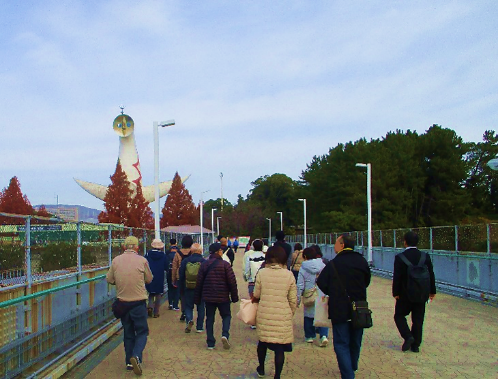 万博記念公園に入園