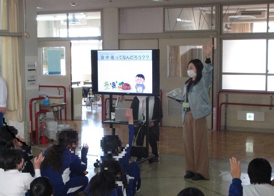 食の安全教室講義の様子2